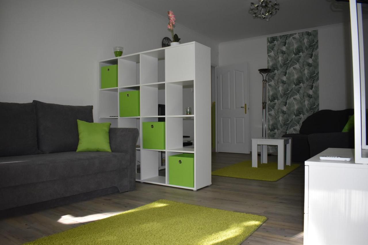 Frezia Apartman Makó Exteriör bild